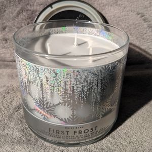 Bath & Body Works Candle in First Frost - new